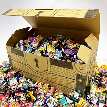 Amazon.co.jp: チロルチョコ 詰め合わせ 13種 1600g（約234個